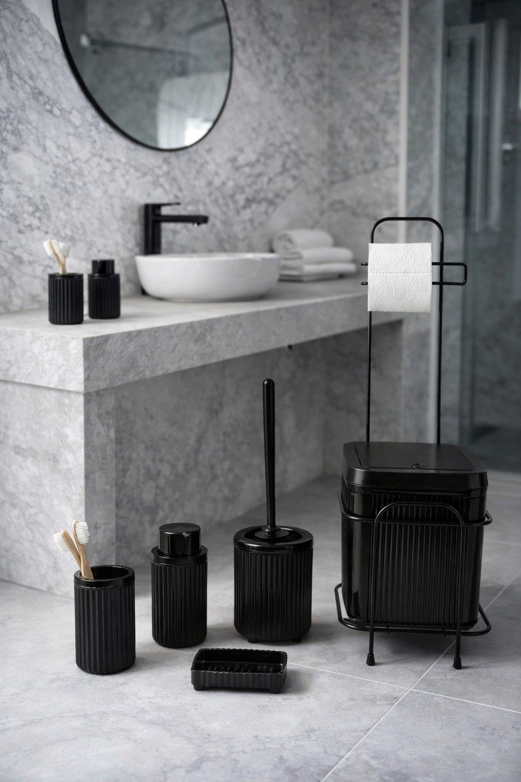 6'LI KARE STANDLI CLICK K. SİYAH BANYO SETİ DC-6805 – Banyo Setleri