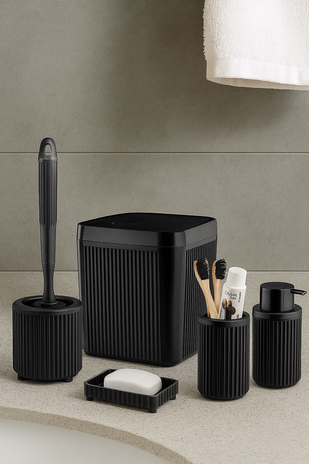 CLICK   KAPAK 5Lİ BANYO SETİ SİYAH (3 DESİ)